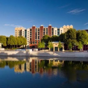 HOTEL_NEW_YORK_DISNEYLAND_2